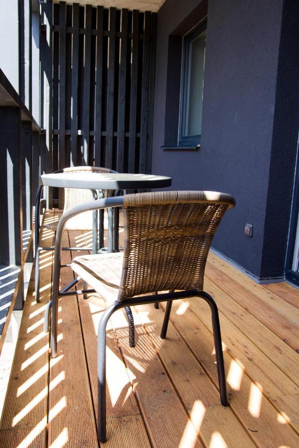 Apartment Adh
