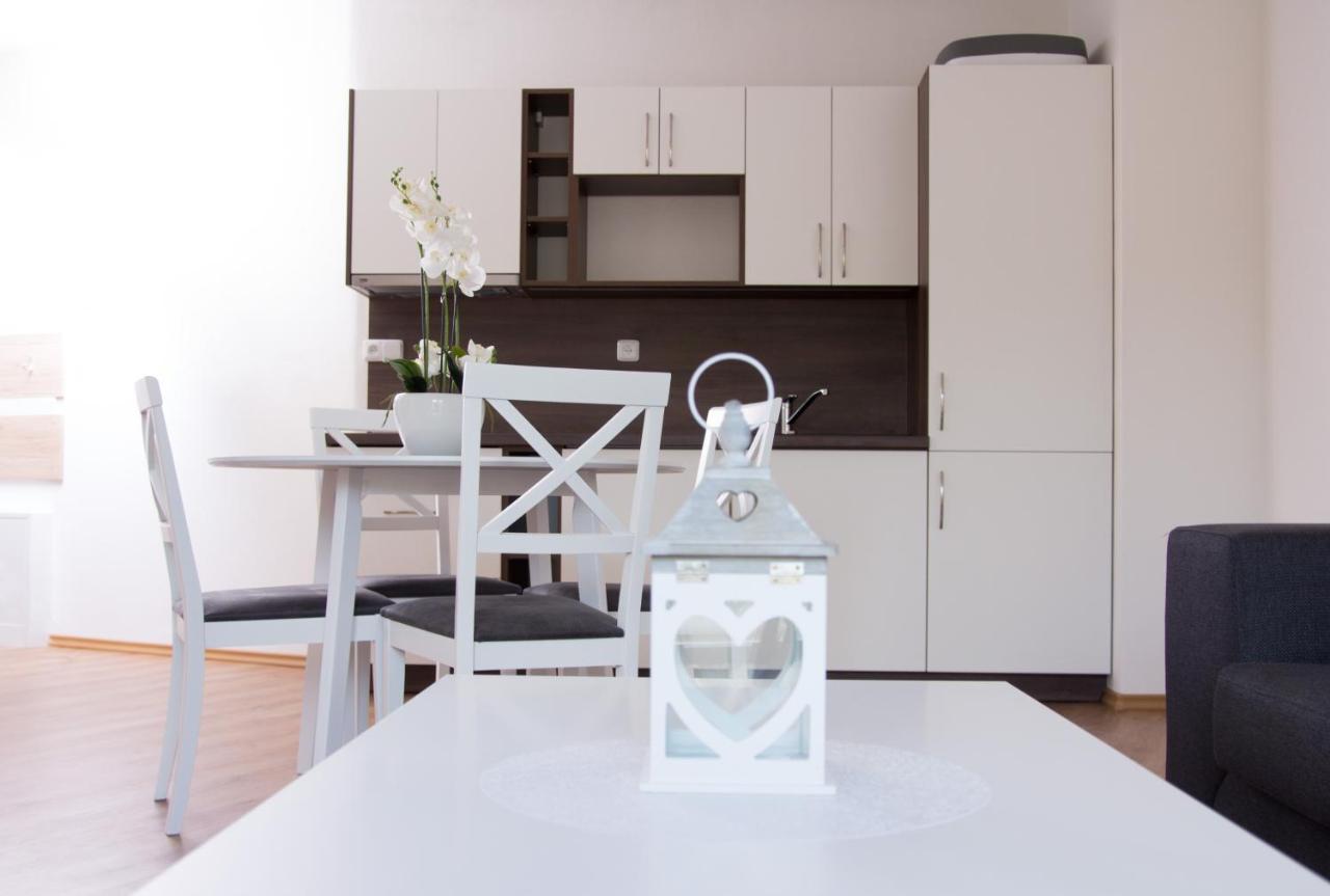 Adh Apartment Dolní Morava