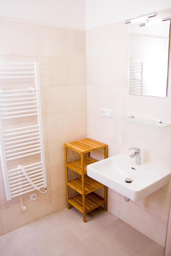 Adh Apartment